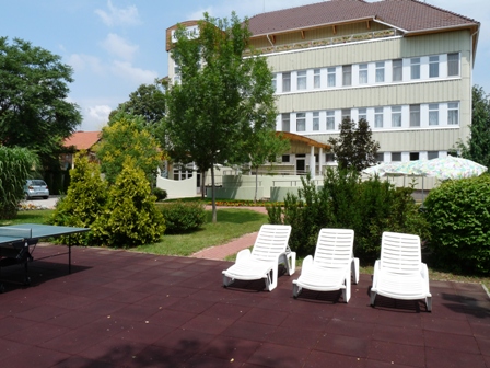 D Hotel - Gyula